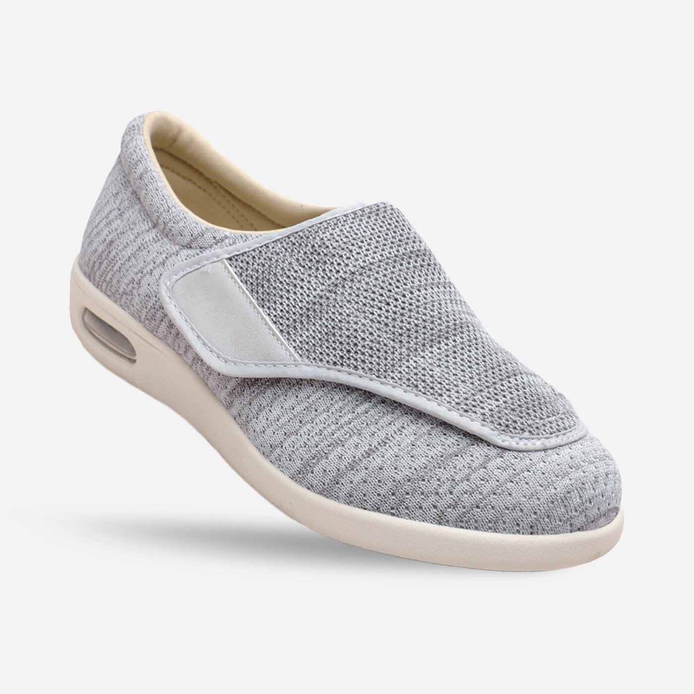 Chaussures thérapeutiques avec fermeture velcro ComfortFit™.